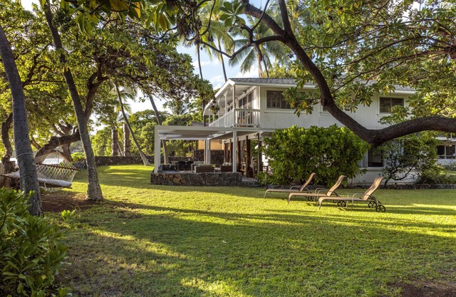 Seaside Zen Cottage - A beach is your front yard