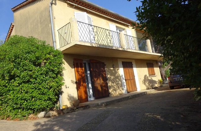 seasonal rental sainte maxime (var) (gulf of saint tropez)