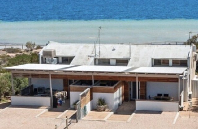Seastar Moonta - Beachfront! Dog friendly - Free WiFi!