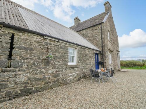 Seaview-Barsloisnach Cottage