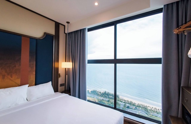 Seaview Condotel Apec