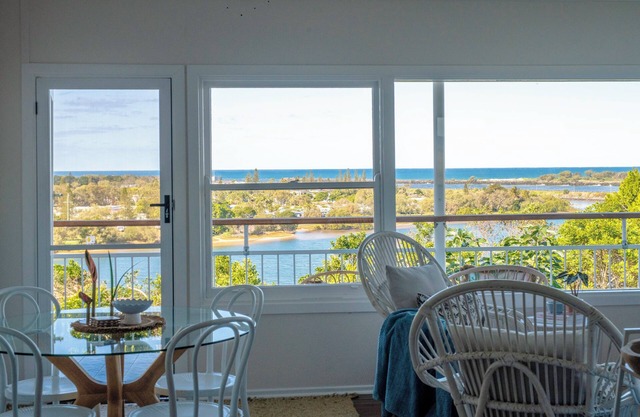Seaview - Stunning Coastal Views, Pet Friendly 🐾