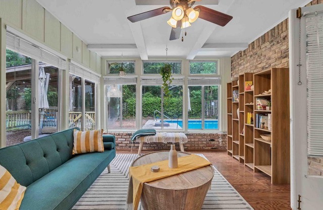 Secluded 3BR Family Home w/Pool - 15 min to Beach