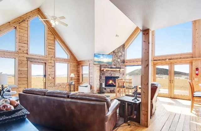 Secluded Cabin W Hot tub, Views & 159 Acres for ATV Riding!