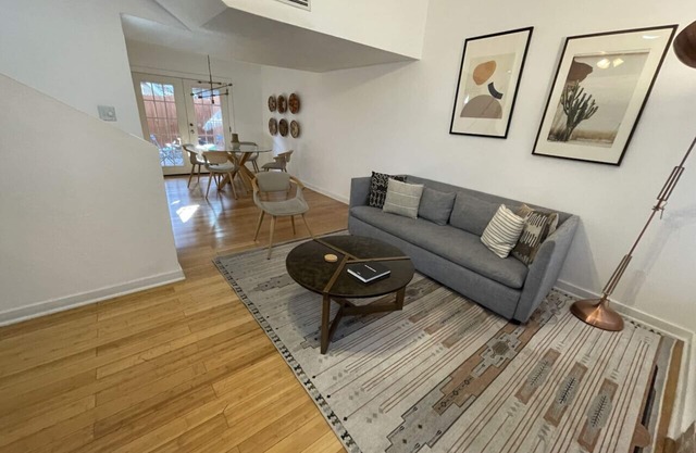 Secluded & Cozy 2BR Near DT Austin! Short Walk to Zilker & SoCo!