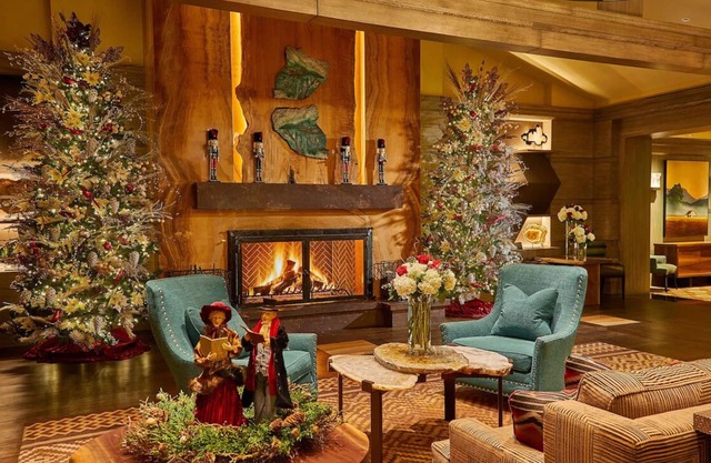 Secluded Hideaway Offering Genuine Hospitality and Mountain Views, Outdoor Pool