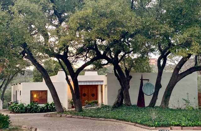 Secluded Luxury on Greenbelt Canyon @ Barton Springs & Zilker Park Near Downtown