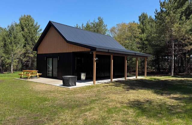 Secluded Woodland Escape