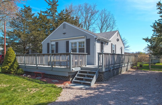 Sells Out Every Summer-Walking Distance to Fire District Beaches!
