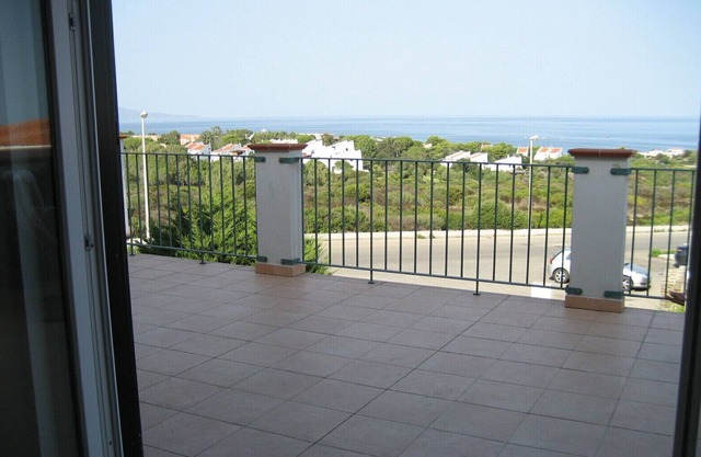 Semi-detached house - Airy and spacious