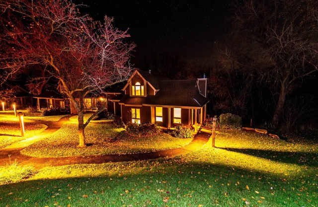 Semi-Private Pool, Near Resort, Golf!