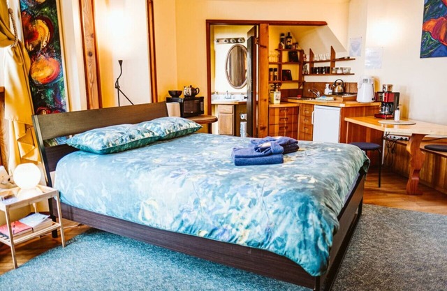 Sensational Sunrise Suite