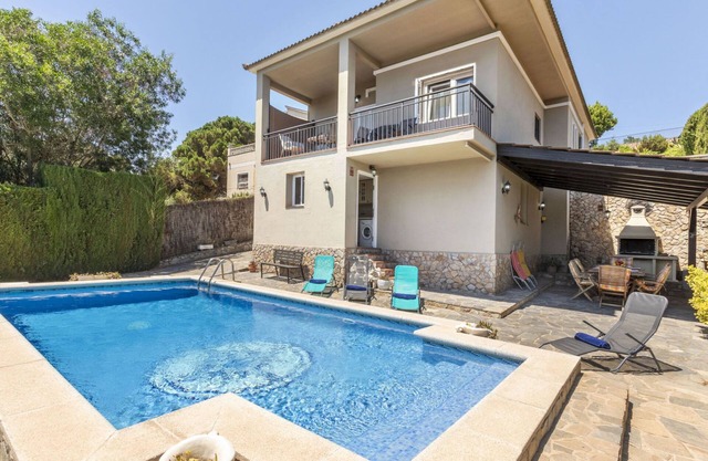 Senyera by Interhome