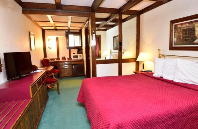 Sequim West Inn
