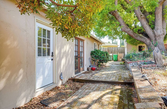 Serene Studio in SF Suburbs: Quiet + Cat Friendly!
