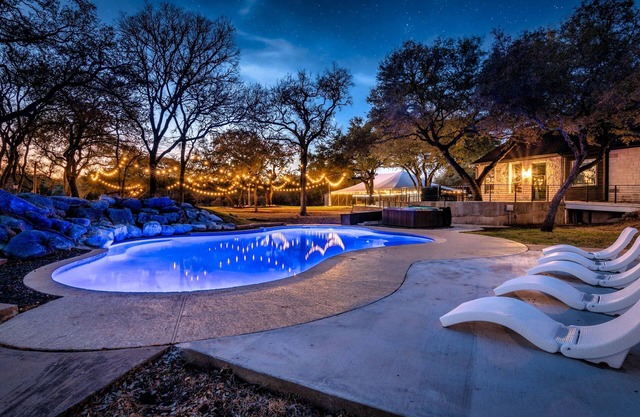 Serenita Estate: 10 Acres | Pool | Large Events