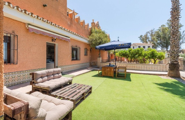 Serenity and Views with easy access to Malaga Center