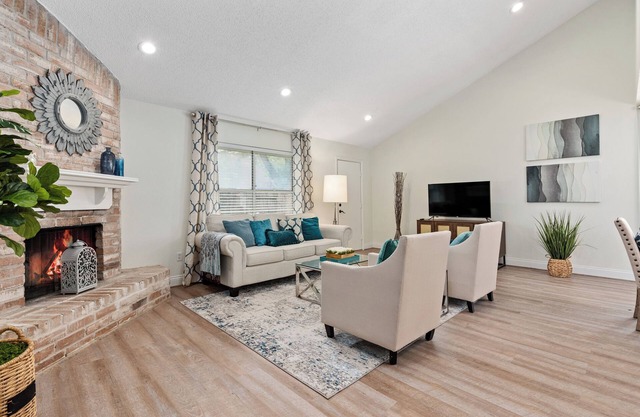 Serenity in Style Next to Mem Hermann and Downtown | dup