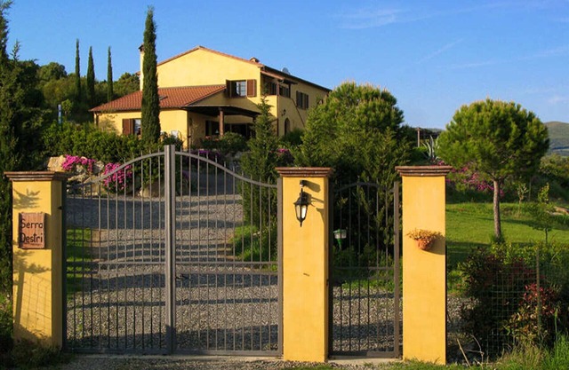 Serra Destri, 2-room apt. in country house, pool, panoramic, view to sea, relax