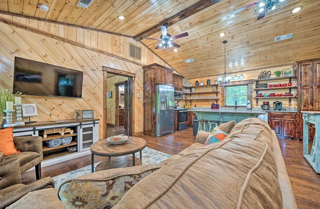 ‘Setting Sun’ Eagletown Gem - Private River Access