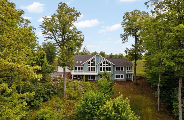 Seven Hills Estate on Old Mission