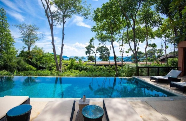 (SHA+)Three-Bedroom Residence Pool Villa with Garden View