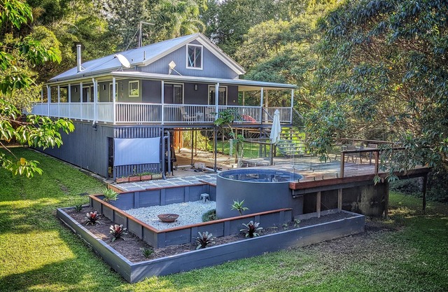 Shangri-la! Secluded & Lush Country Property