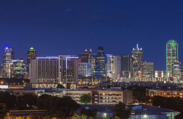 Sheraton Suites Market Center Dallas