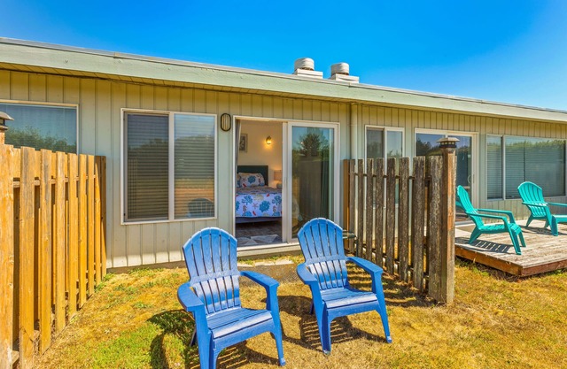 Shine On Condo at Pacific Surf