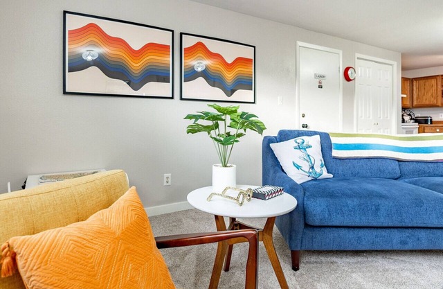 SHORELINE #5- SHORELINE- Beach Access, Ocean Views, Private