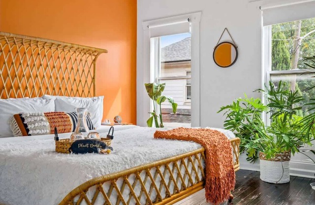 Short North/Downtown | Steps to High St | Walk to Convention Ctr | 5.8K+ Reviews