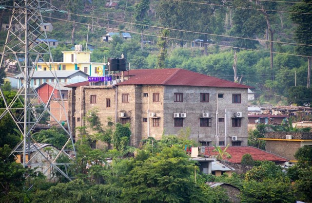 Siddhartha Resort, Chisapani
