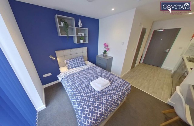 Signature House - Modern City Studio