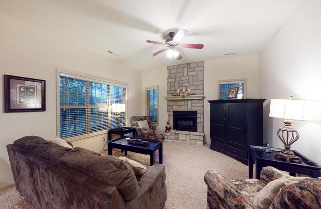 Silver Dollar Hideaway