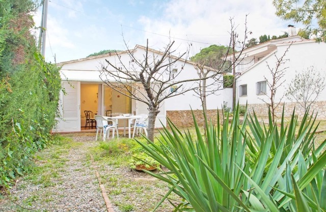 Simple apartment located in Llafranc.