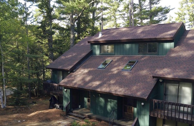 Simply the Best - Stonehurst Condo, 3 BR + Loft/2.5 BA