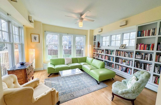 Single Family Home Near Harvard