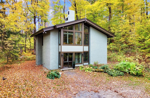 Ski Haus @ Quartermile 3 mins from Base/shuttle King Beds with Private Baths