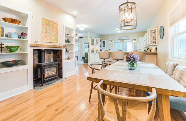 Ski, Shop, Explore: Hidden Gem Near Lake Michigan!