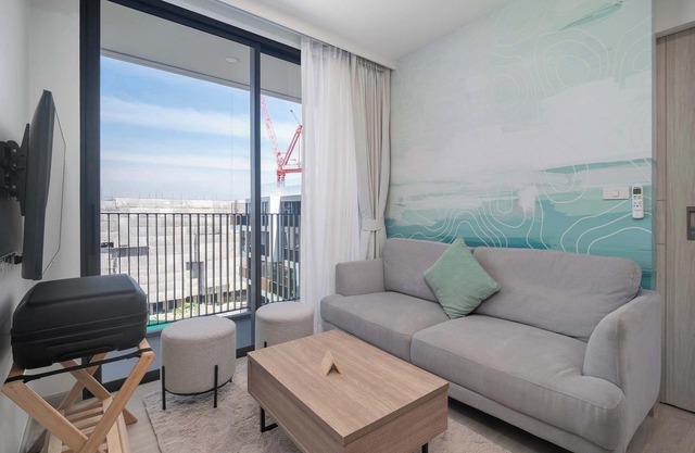 Skypark Aurora 2 BR 2Ax1 Golf side