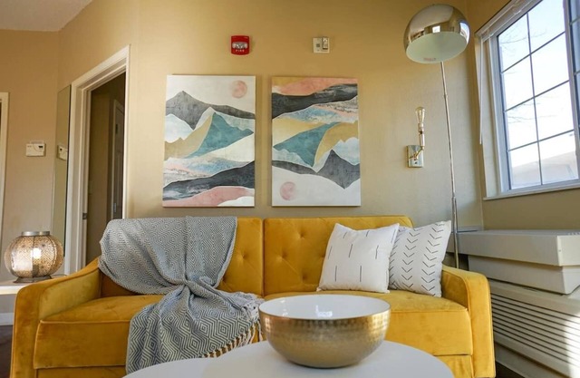 Sleepover: Private 1BD/1BA - Downtown Wichitan