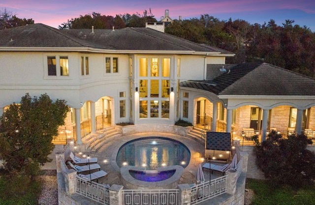 Sleeps 22+;15min ATX & Lake Travis ;Theater;Arcade; Sauna