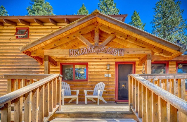 Slice of heaven! nn Log home w/huge deck & outstanding views on 7 acres w/creek