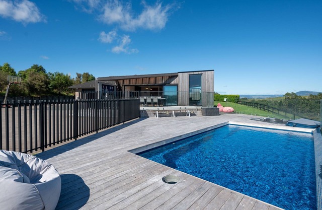 Slice of Heaven - Rotorua Holiday Home