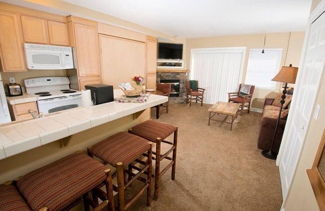 Slopeside Location + Shared Outdoor Hot Tub