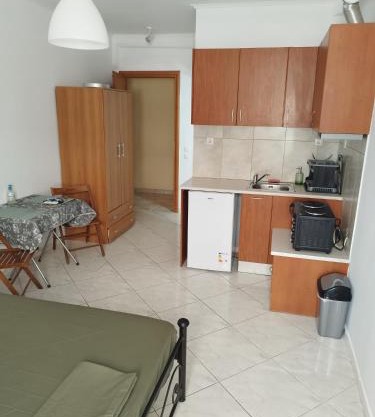 Small apartment in the heart of Piraeus! Notara 43