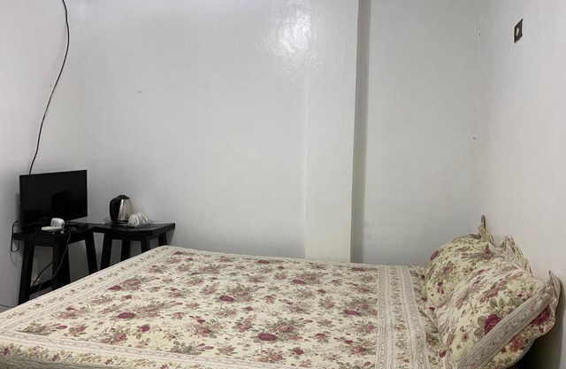 Sn David Apartelle