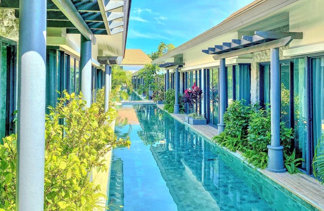 Snappy 2 BR Pool Access Suite | Kitchen | Washer