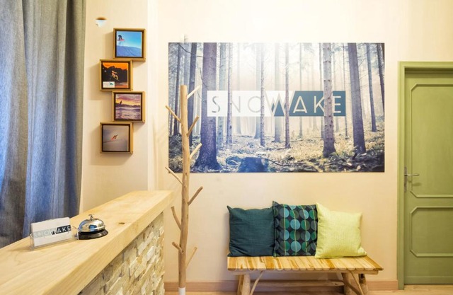 Snowake House