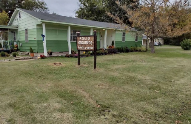 SOLID GROUNDS Eclectic house in small town